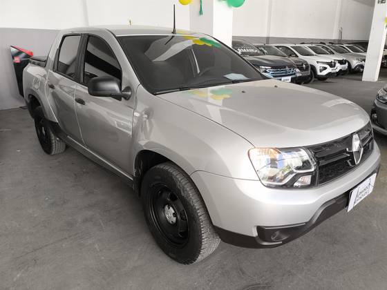 RENAULT DUSTER OROCH 1.6 16V SCE FLEX EXPRESS MANUAL RENAULT DUSTER OROCH 1.6 16V SCE FLEX EXPRESS MANUAL